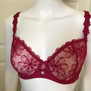 Simone Péréle size 32E burgundy lace bra